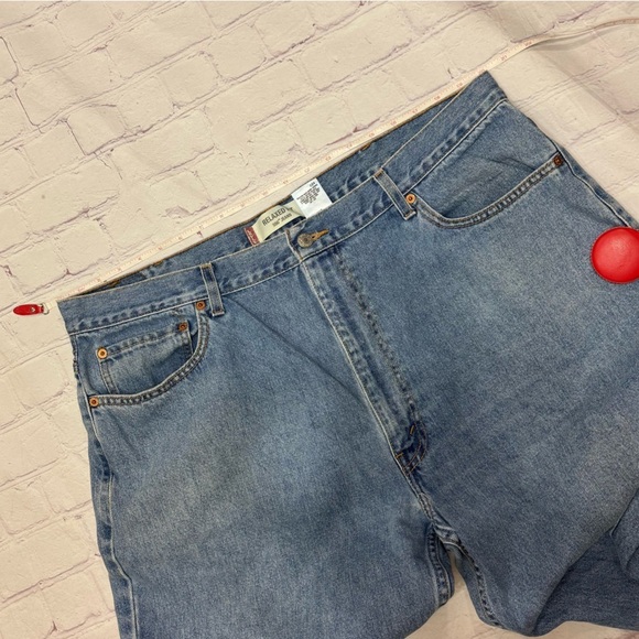LEVI’S 550 Relaxed Fit Classic Blue Men's Jeans 42x30 - Picture 6 of 13